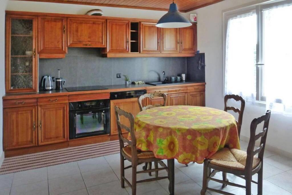 Detached House Near Beaches Esquibien المظهر الخارجي الصورة